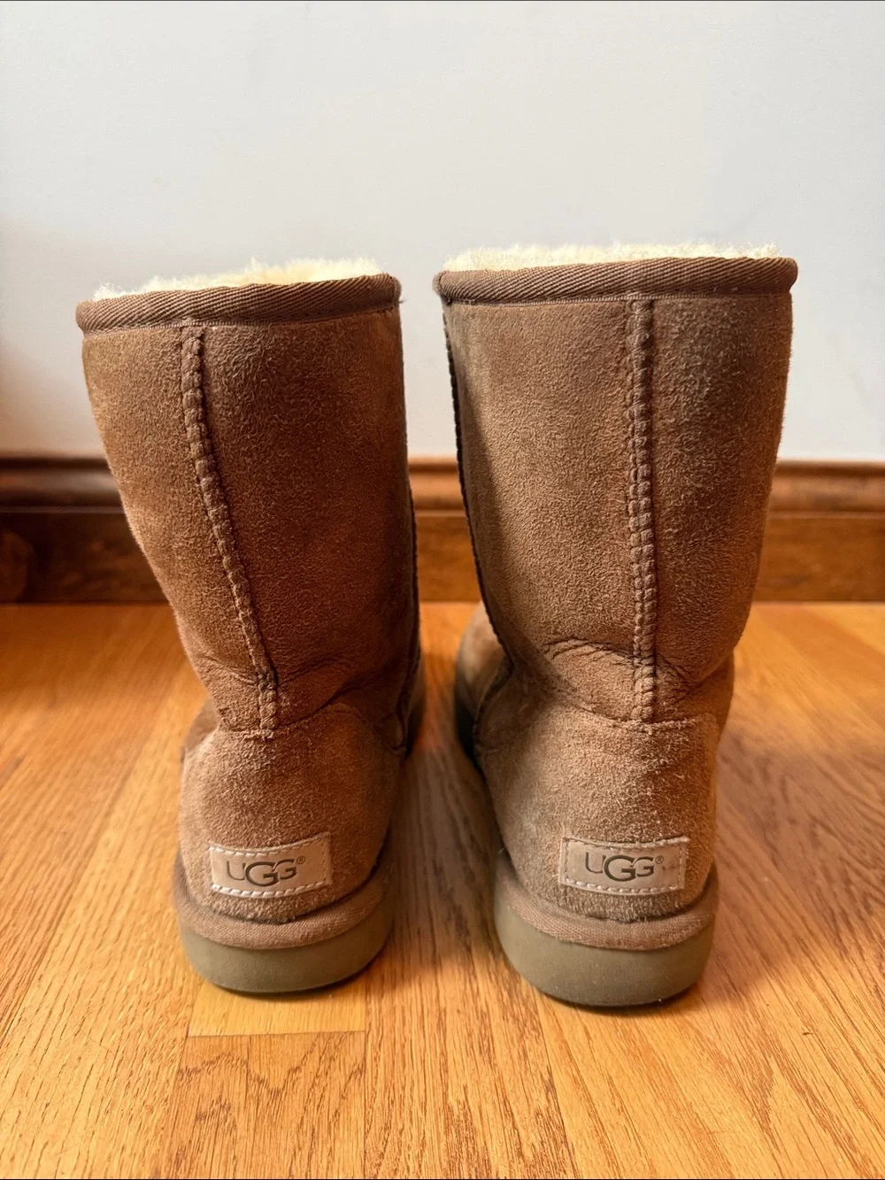 UGG women’s classic